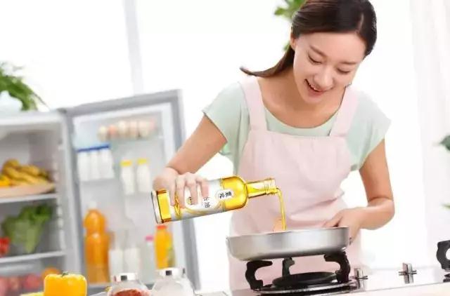 那個每天帶飯上班的女孩，后來怎么樣了？